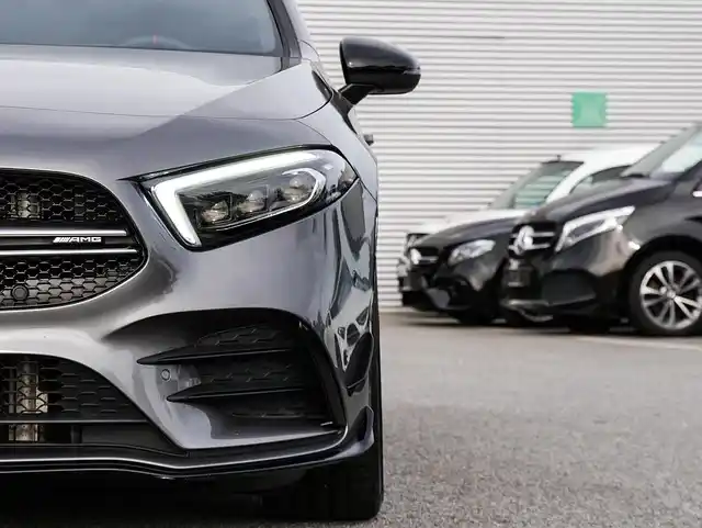 Mercedes E-Class